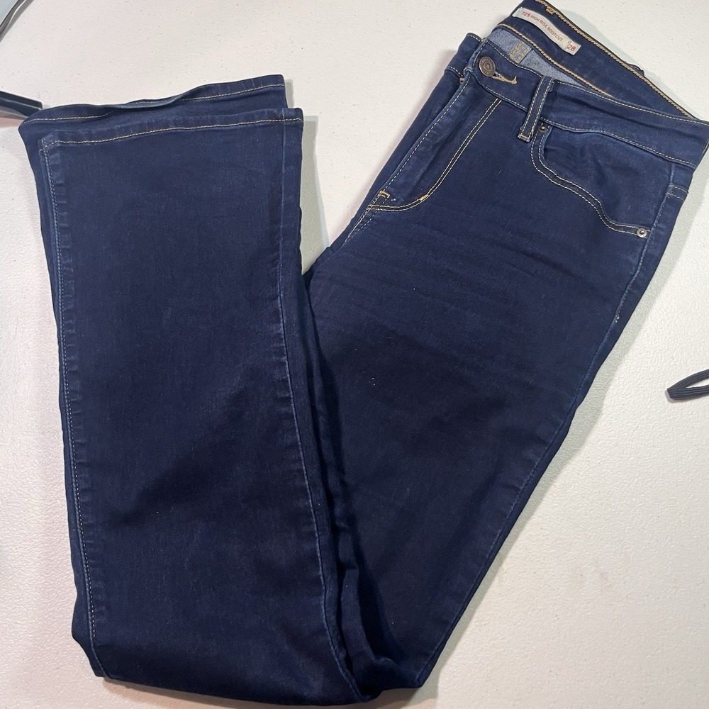 Levis 725 Jeans Womens 28x32 Blue High Rise Bootcut Stretch Workwear Grunge EUC - Picture 2 of 9